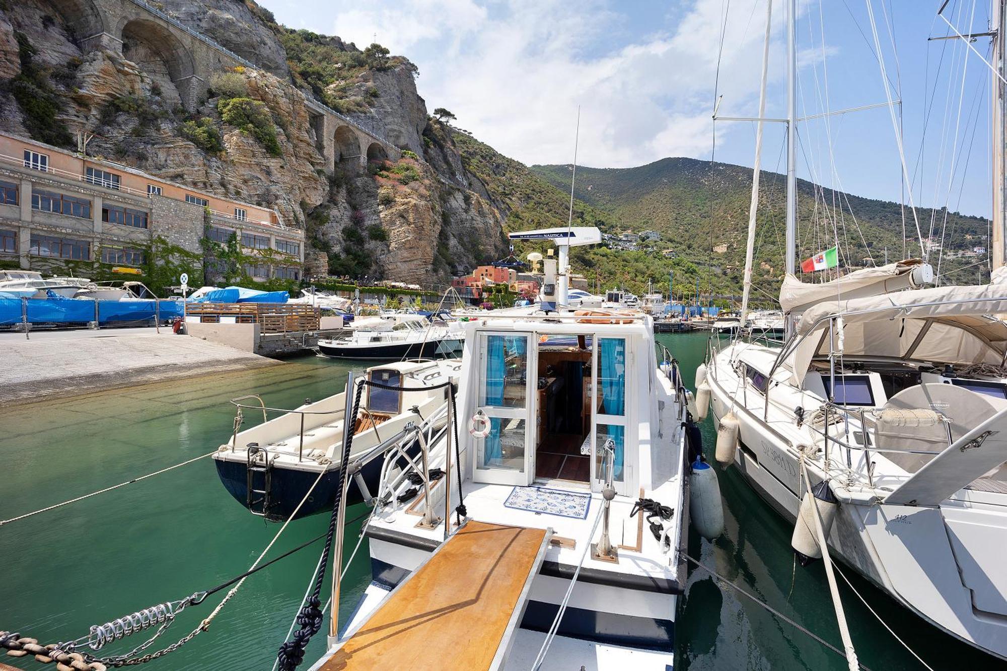 Aloha Jak'S Boat Alassio Dış mekan fotoğraf
